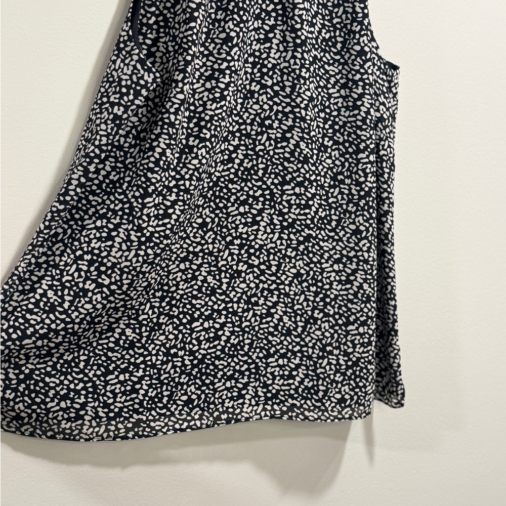 Talbots Women’s Monochrome Patterned High Neck Tank Top Blouse Size 12 - Picture 2 of 13